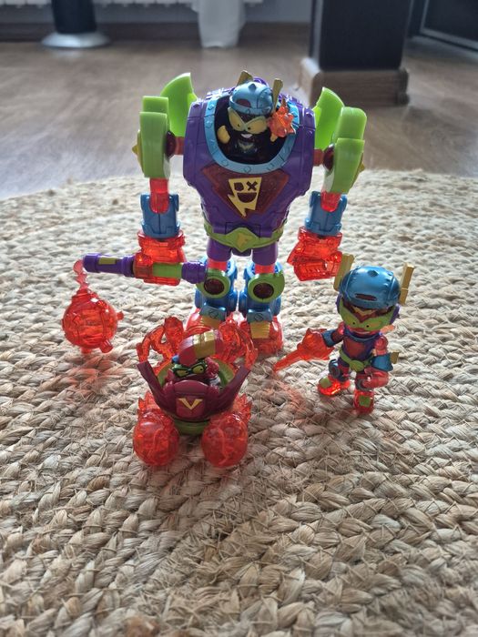 Super Things figurki