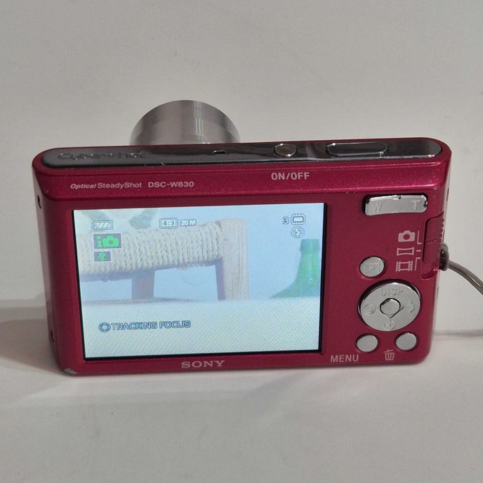 Sony Cybershot DSC-W830 - 20.1MP - Máquina fotográfica compacta