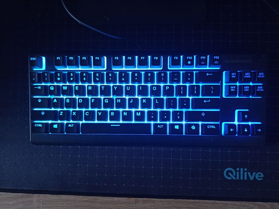 Klawiatura gamingowa Steelseries Apex 3 tkl Stan IDEALNY