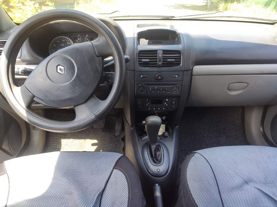 Renault clio 2 Рено кліо  1.4 Автомат