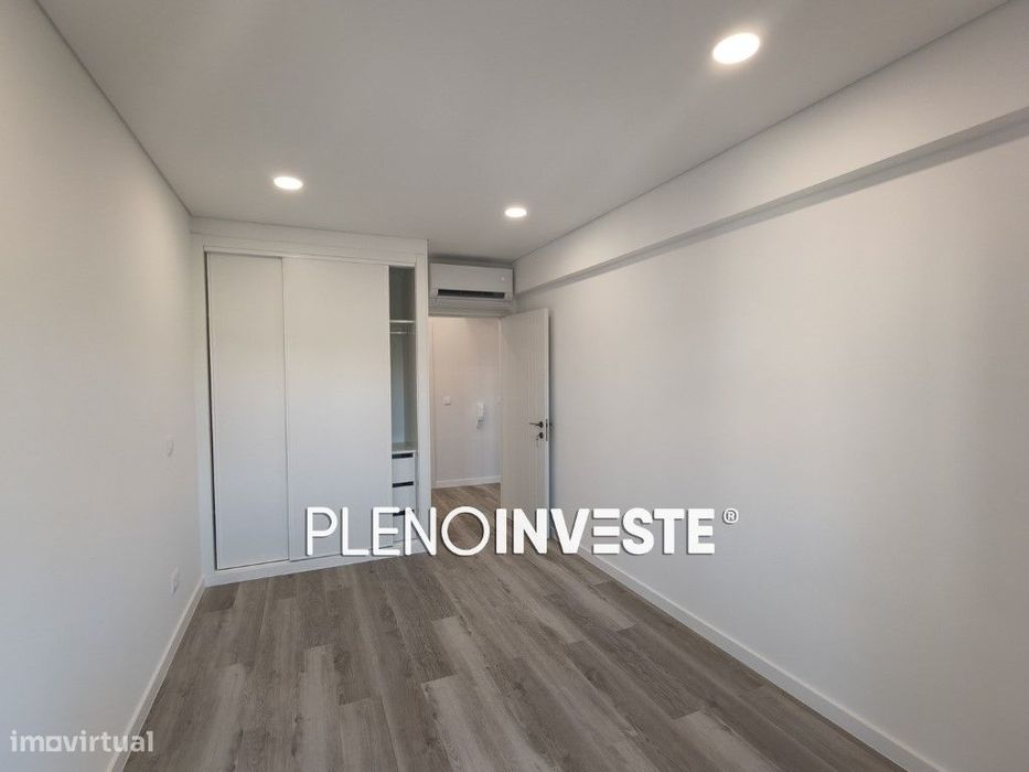 T2 totalmente remodelado em Corroios