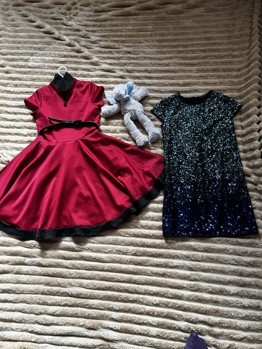 Сукні, рубашка, джинси, комбінезони на дівчинку