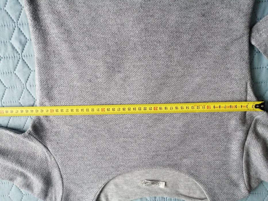 Sweter damski...