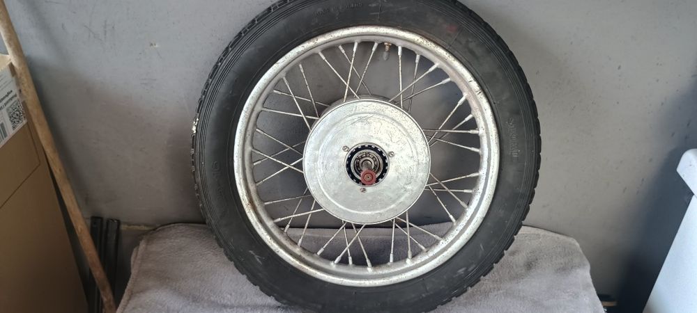 Kolo tylnie Jawa 250 typ 353 tył