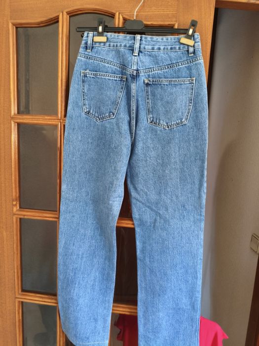 Calça de ganga de mulher da marca vsmiss