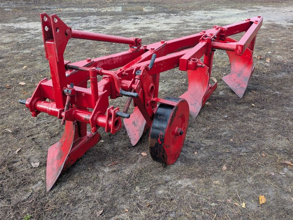 Pług Lechia 3+1 typu Grudziądz 2001 rok