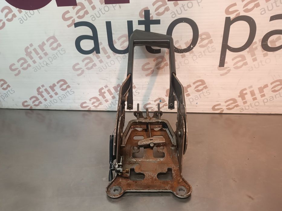 Travão de Mão / Parque RENAULT MEGANE II - 8200273002