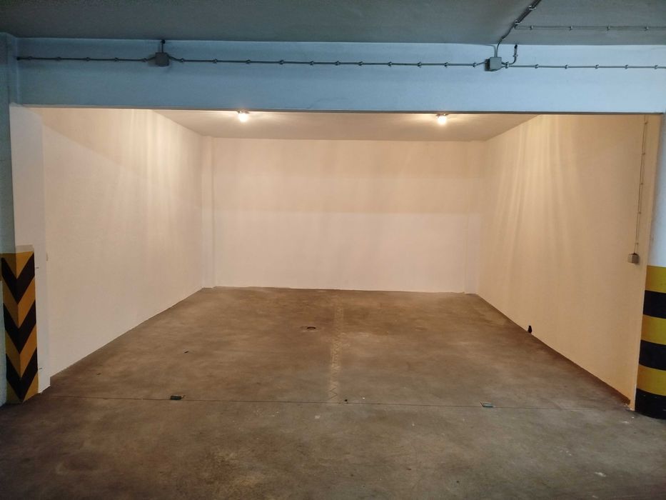 Arrendo garagem para veiculo ligeiro