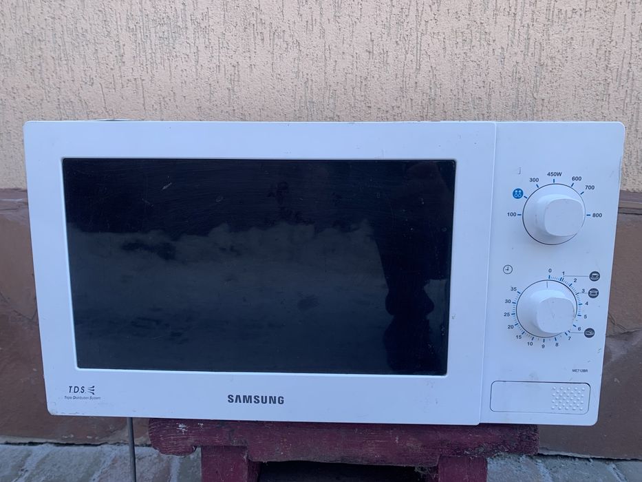 СВЧ мікрохвильова піч, микроволновка Samsung