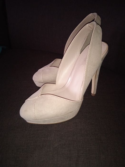 Туфлі нові 37, 38розмір