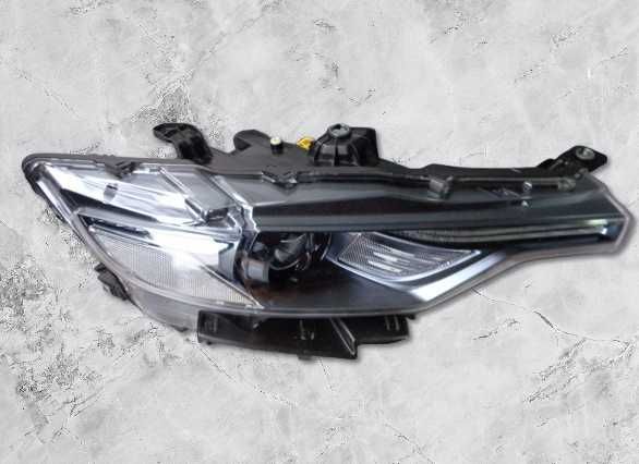 Lampa Reflektor Maserati Levante 17-21 Każda Wersja GWARANCJA