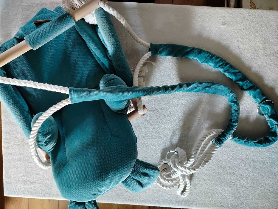 Huśtawka dla dzieci welurowa firmy EDISA jak NOWA