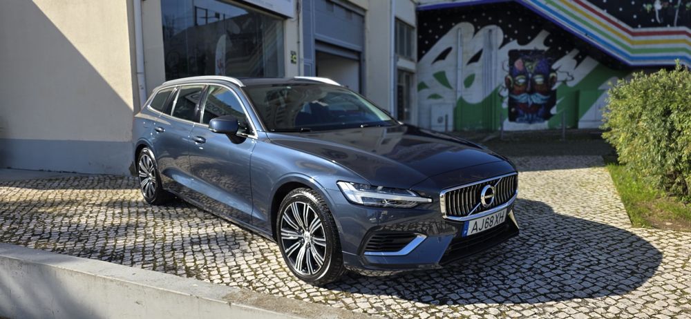 VOLVO V60 T6 RECHARGE PLug-in