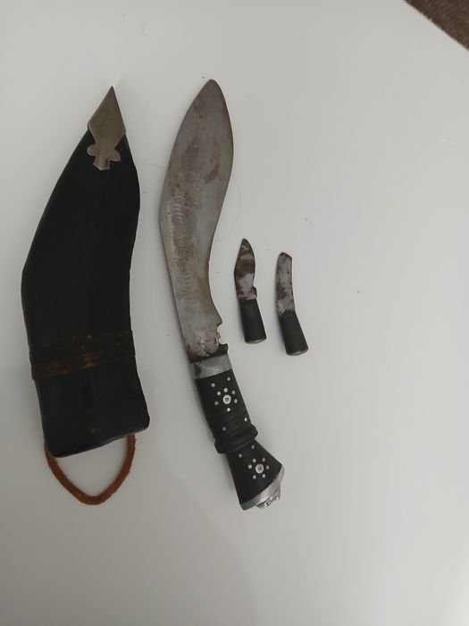 Nóż  Gurkhów  sztylet