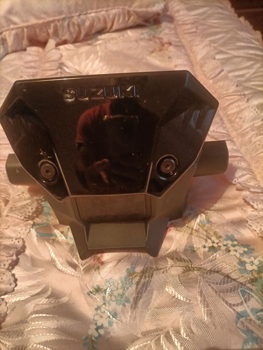 Material Suzuki Gsxs 1000 2023