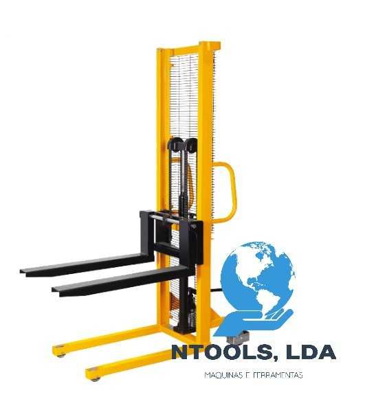 Stacker Monta Cargas Empilhador Manual 700Kg  1.60Mts Elevação C/ IVA NOVO