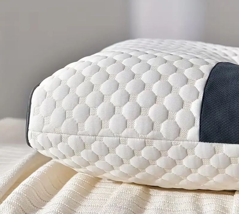 Подушка для сна ортопедическая невысокая