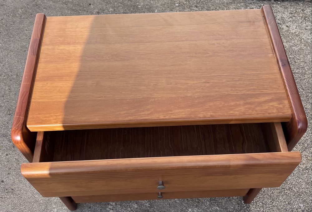 Mesa de cabeceira