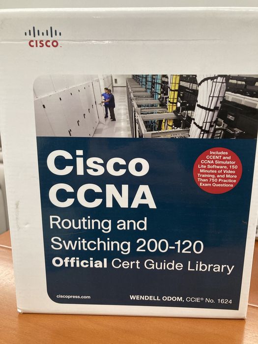 Switch Cisco 867VAE-K9