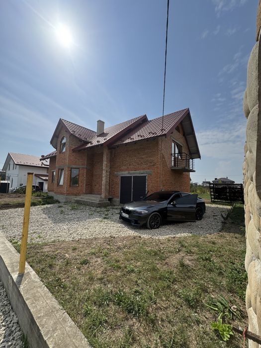 Будинок в Крихівцях з частковим ремонтом!!!