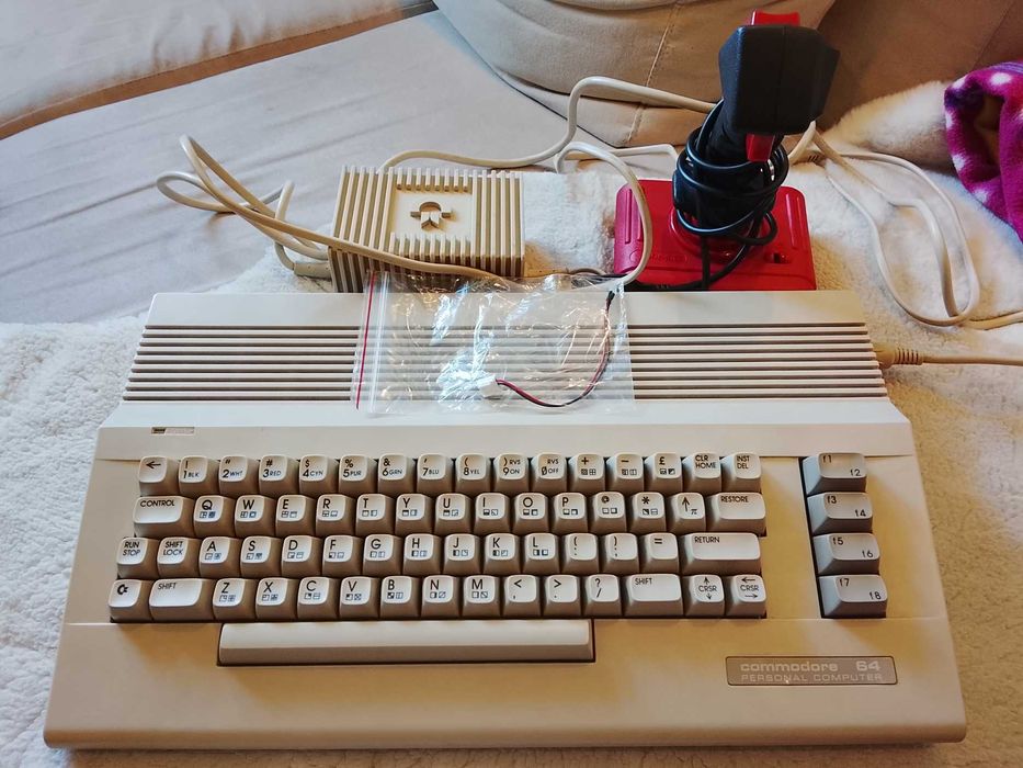 komputer commodre C 64