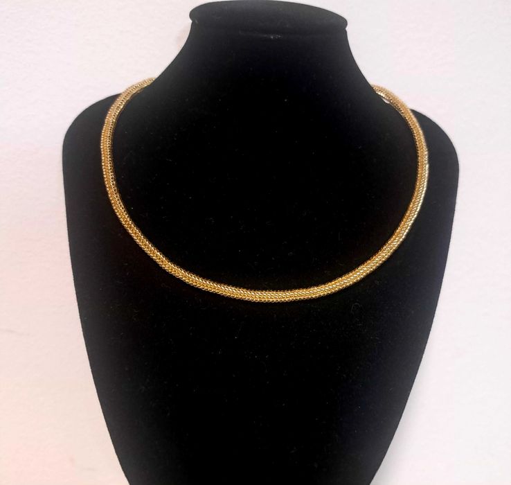 Naszyjnik z drobnych koralików