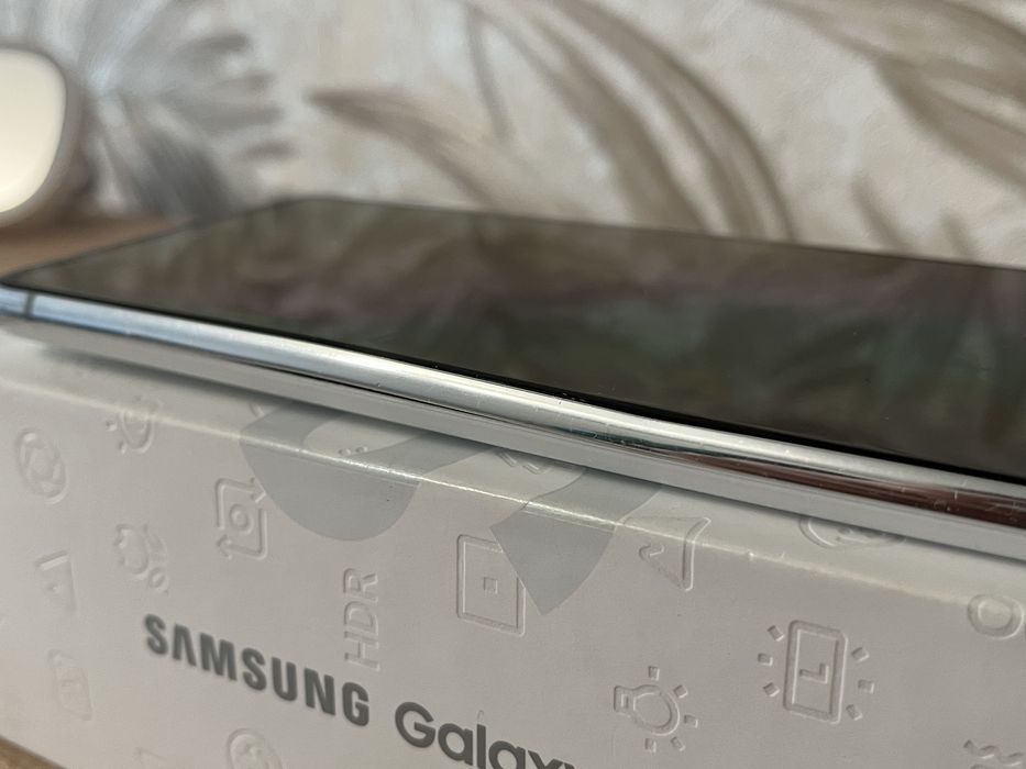 продам Samsung S20fe 128gb