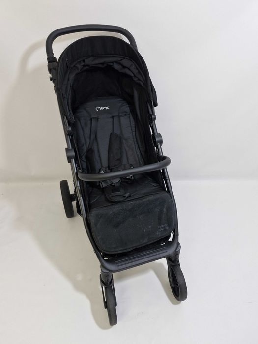 MoMi CLARA wózek spacerowy dziecięcy od 6 miesiąca życia, do 22 kg