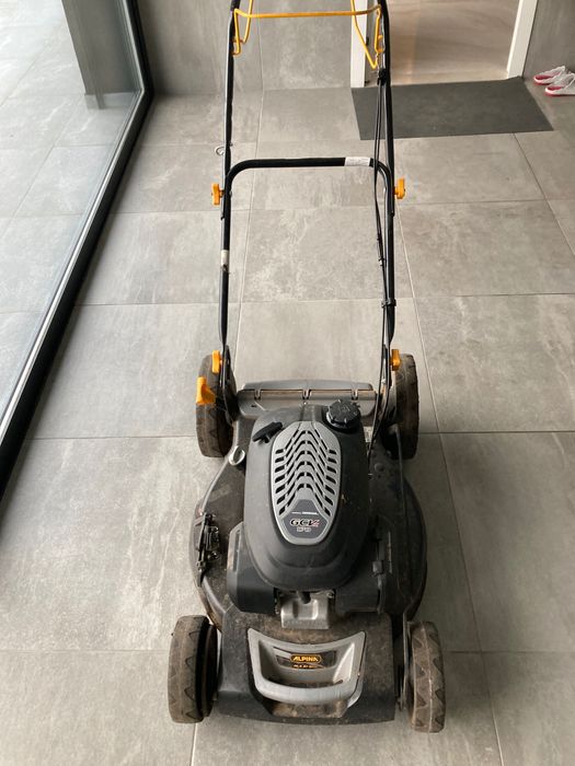 Corta relvas Honda GCVx 170