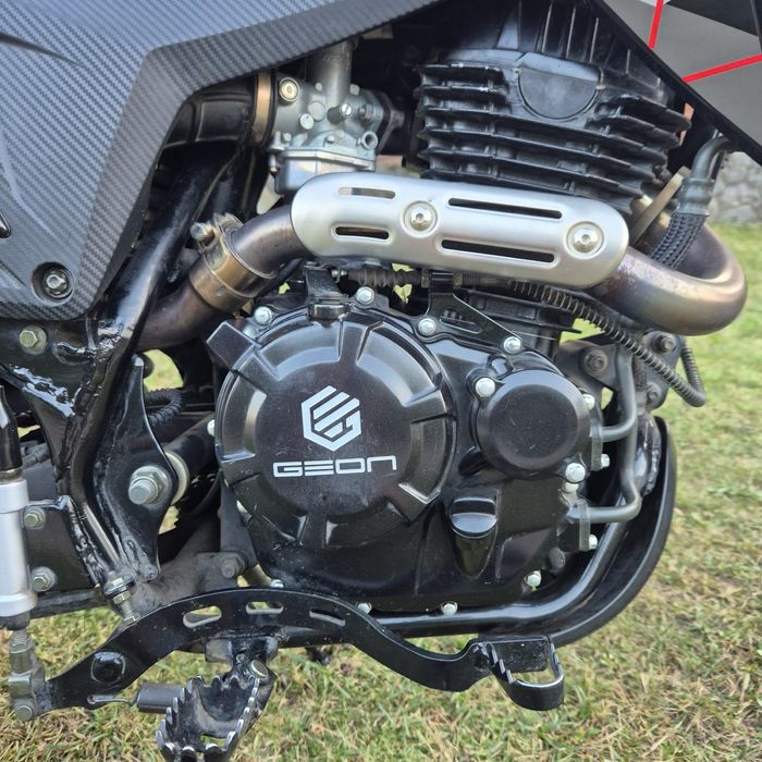 Geon ADX 250 2025