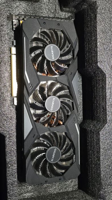 Gigabyte GeForce RTX 2060 SUPER GAMING 8GB OC