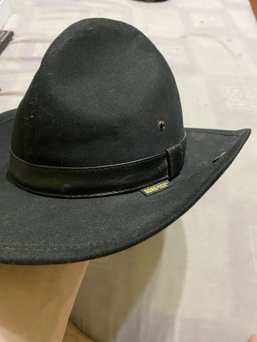 Капелюх в стилі мілітарі