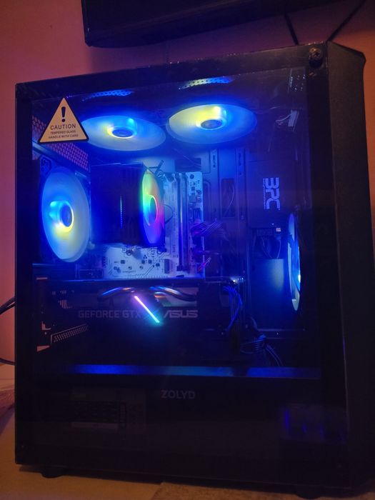 PC Gaming RYZEN , NVIDIA SUPER, 16GB RAM, teclado rato headphones novos