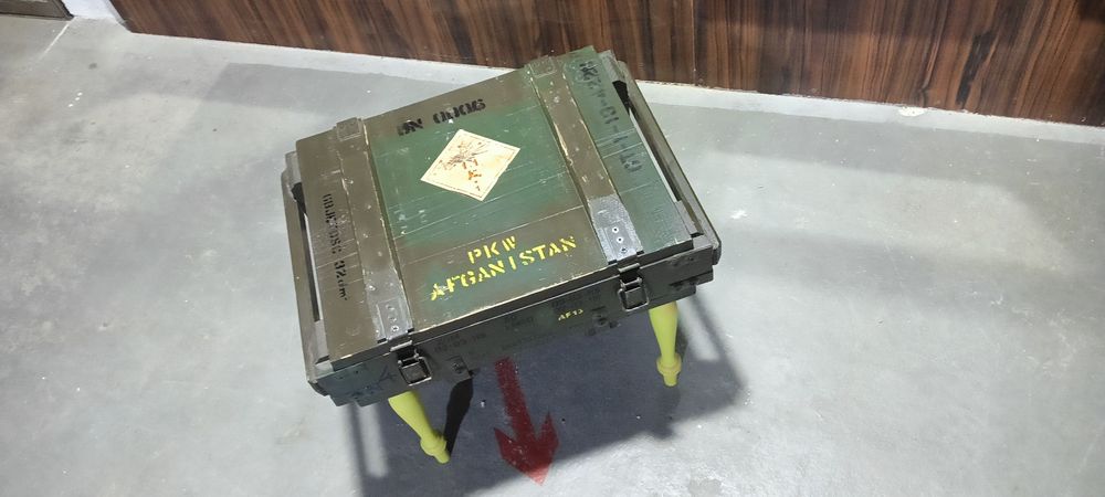 Loft militarne szafki design