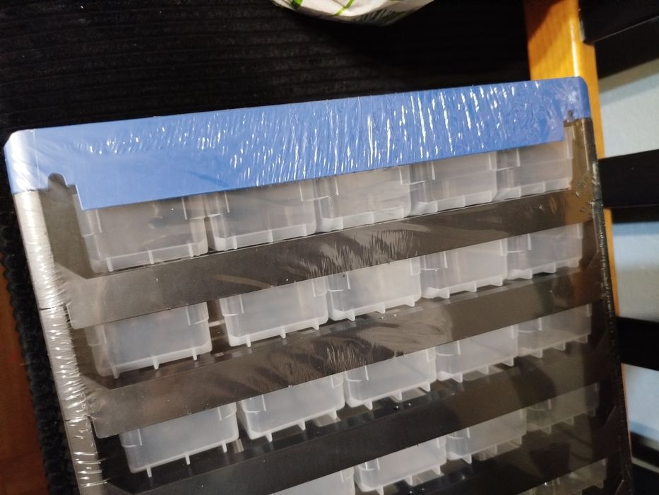Organizer magazynek z 50 szufladkami ALLiT