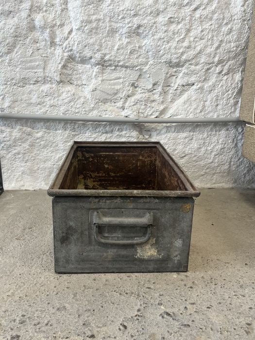 Caixa metal galvanizado