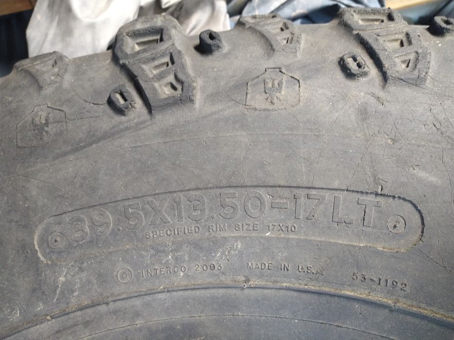 Pneus " 40 " IROK super swamper 39.5 13.5 r 17