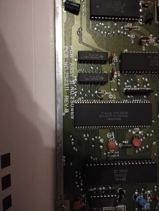 Commodore 64 - Model C64 E- w obudowie Mydelniczka C64 G