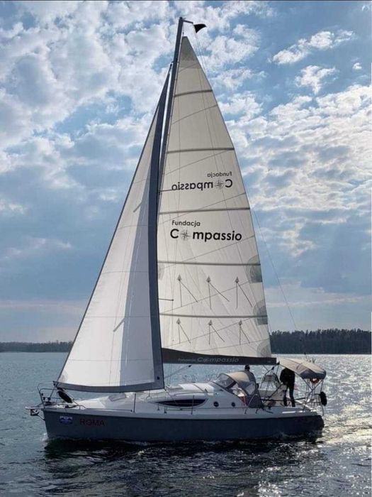Sprzedam jacht MAXUS 33