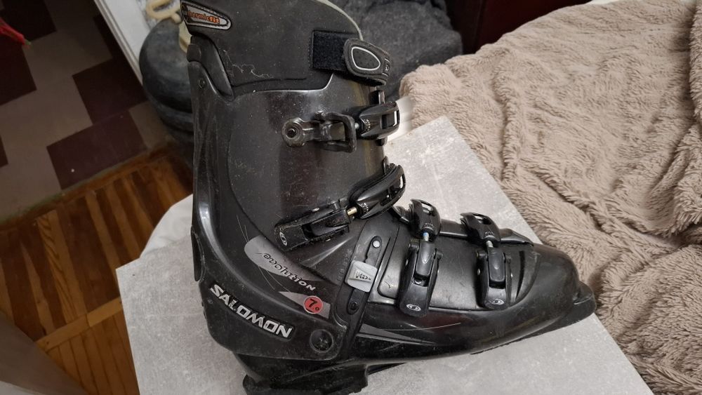Гірськолижні боти / горнолыжные боты Salomon evolution 7 US 11 1/2