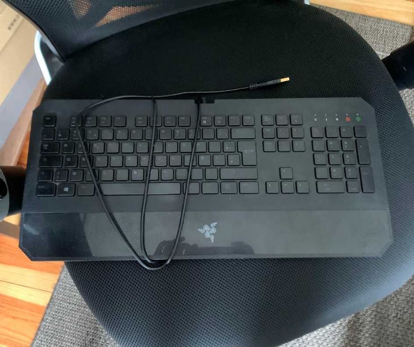 Teclado Razer Deathstalker Essential AZERY (French)