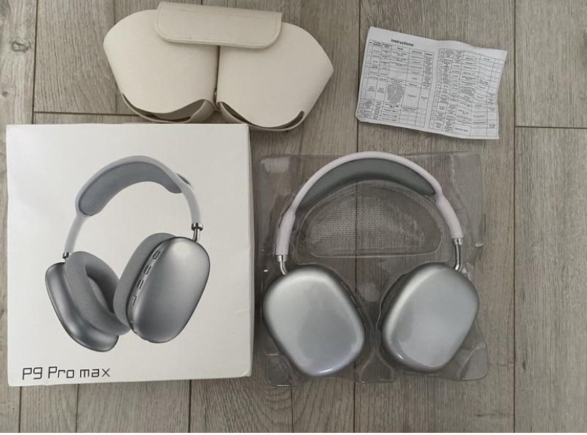 Навушники з чохлом