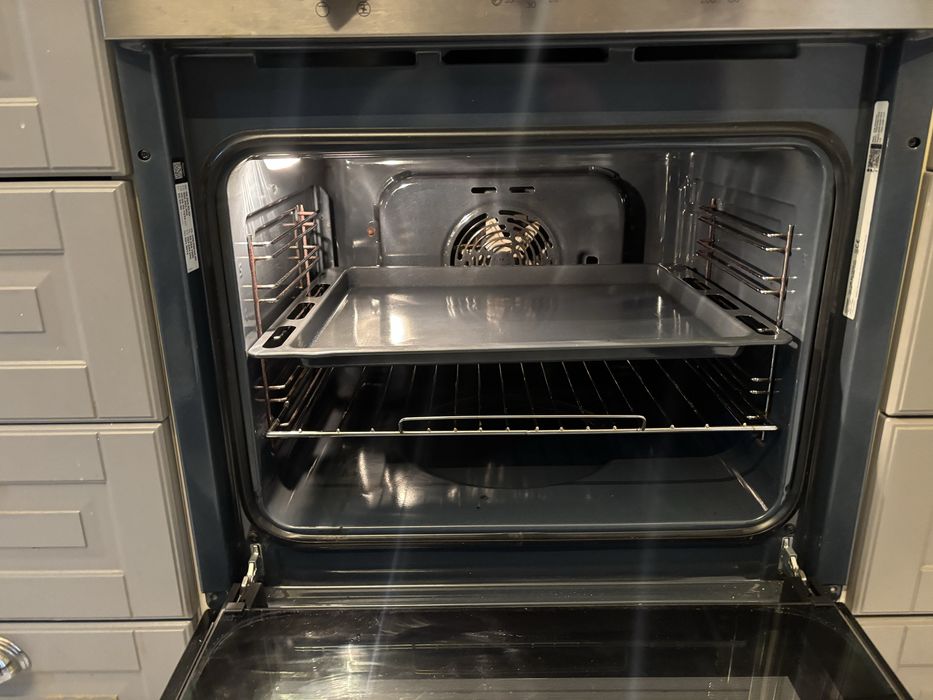 FORNO INDESIT Multifunçoes Hidrolitico  valor do mercado 300€
