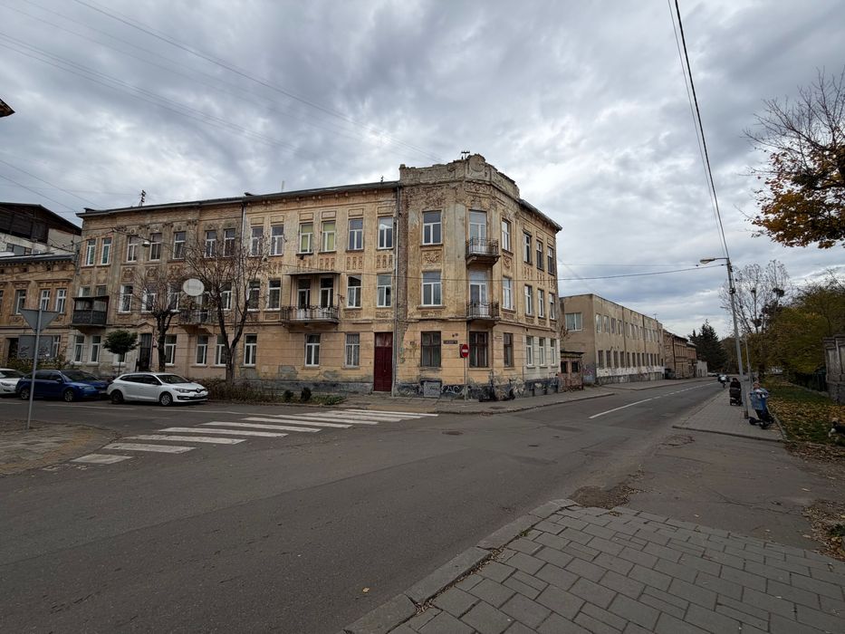 Оренда 2-кімнатної квартири на вул. Софії Яблонської (15 хв до центру)