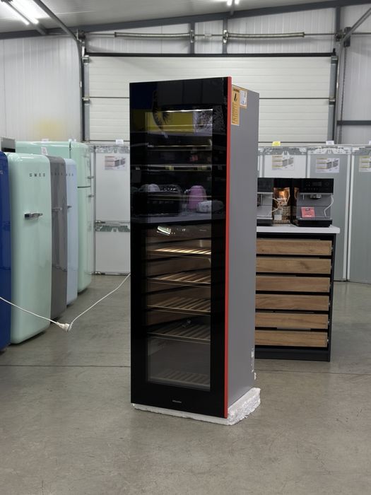 Вбудована винна шафа Miele KWT 6722 iGS