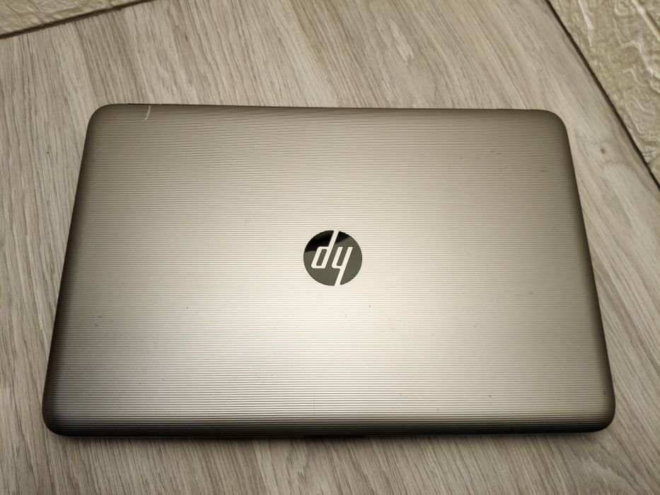 Ноутбук HP 15 ay