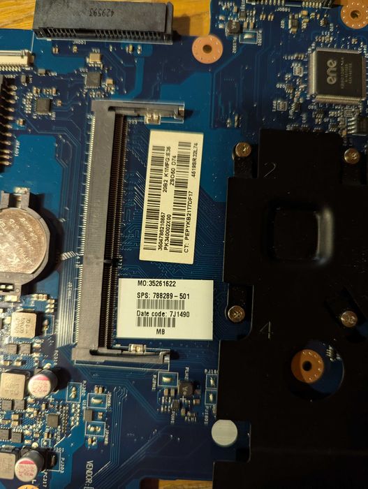 Części HP 15-r091sw (Płyta, Matryca, Touchpad, wifi, głośniki)