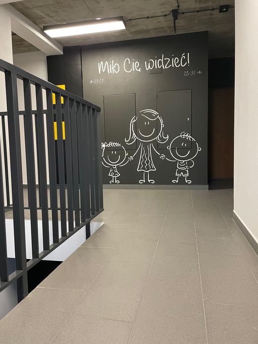 Przestronne mieszkanie na spokojnym osiedlu Stefana Żeromskiego.