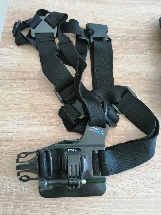 GoPro Hero11 Black com 4 baterias e acessórios