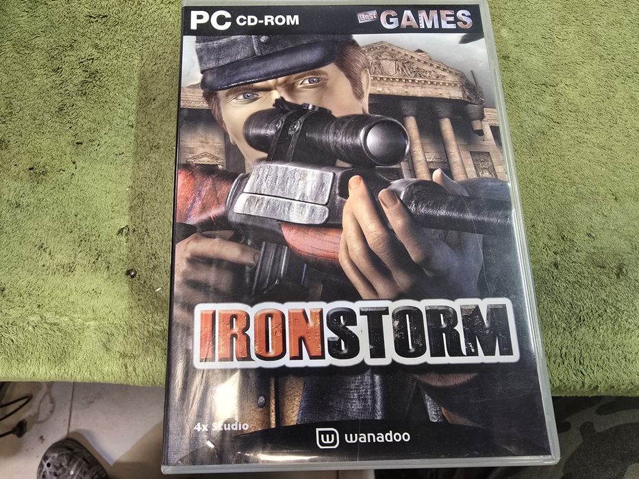 Zestaw 4 gier na PC vintage.